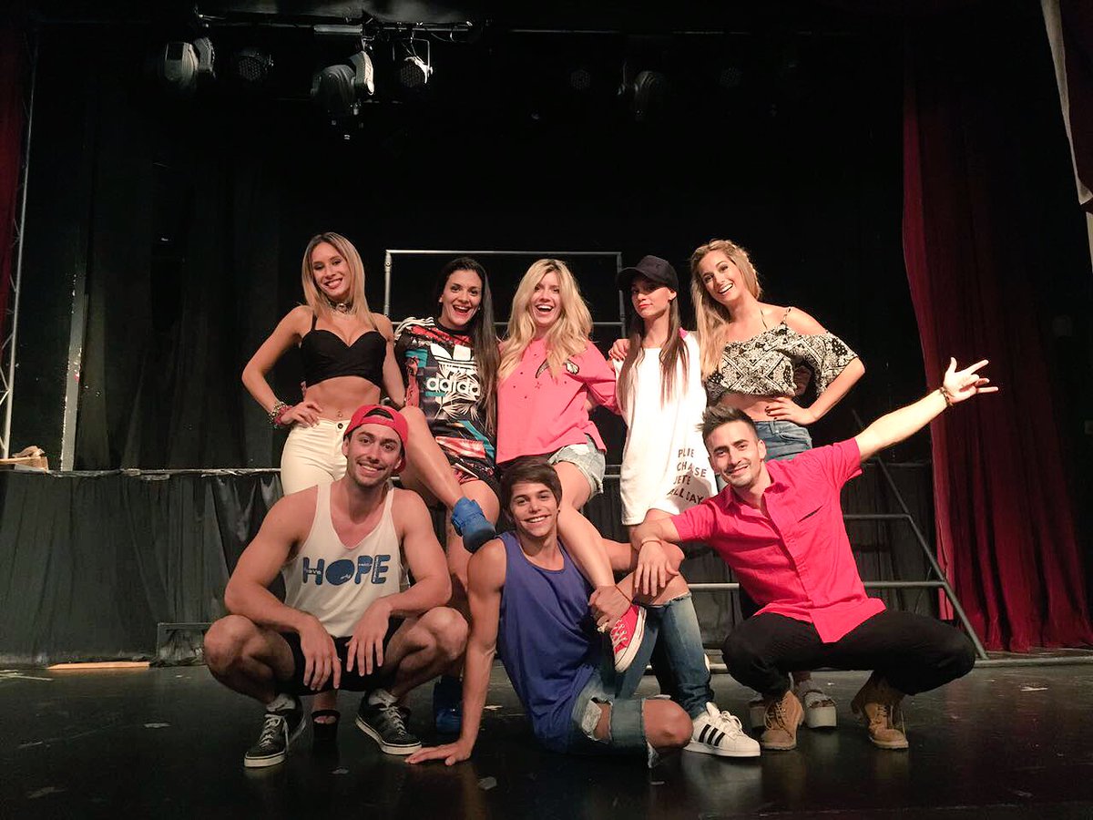 laufer4's tweet photo. Felicitaciones @batallatalentos !!! Me encantó verlos! El público se vuelve loco!! Muy lindos todos!!!!! 😃😄😃 https://t.co/iPXwoJu4ri