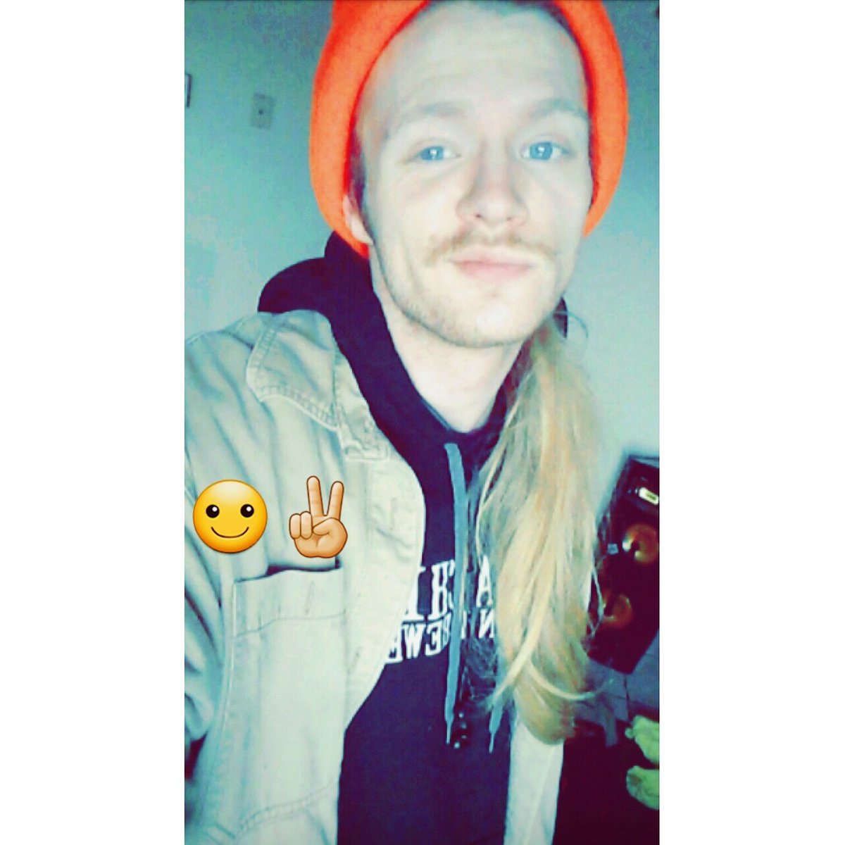RonaldDavidLark's tweet photo. Heres face. https://t.co/Ir5RwnvBdJ
