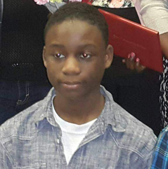 Family asks FBI to probe black Muslim teen's hanging bit.ly/2lGglsH https://t.co/zkwZPJxmgR