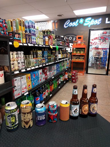 IntlBU's tweet image. Great beer up at #Coolspot in St. Peters start your weekend off right &amp;amp; stock your frig. @EvilTwinBrewing @BigMuddyBrewing @Stillwater_Art