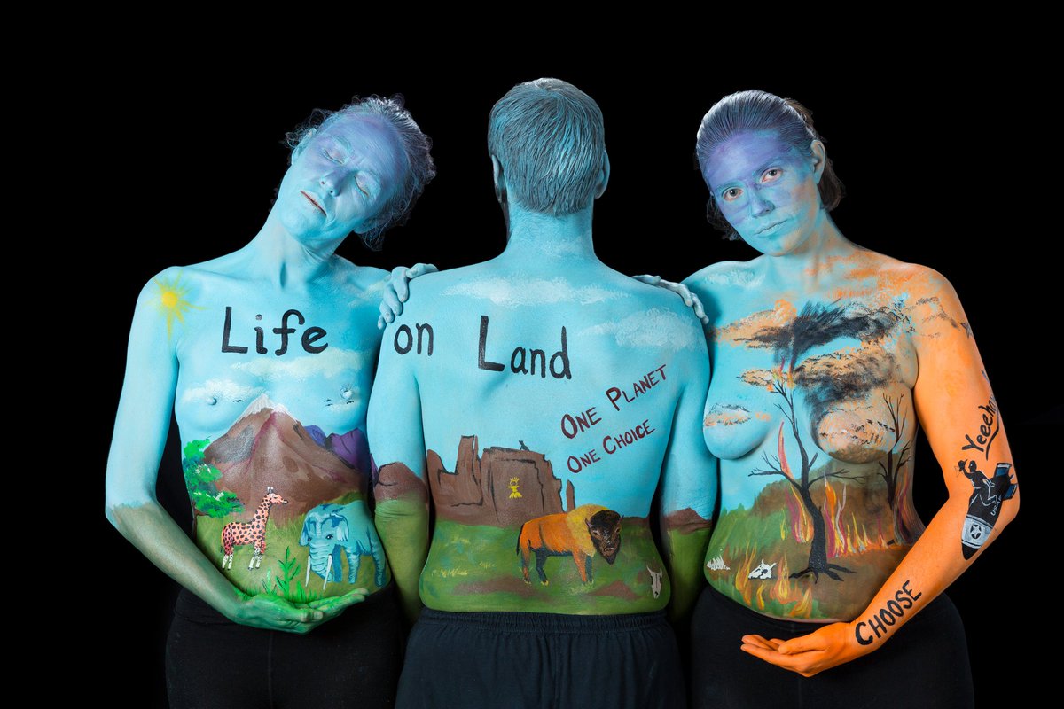 pplplanetpaint's tweet photo. 1 ton of methane = 25 tons of carbon dioxide when it comes to global warming potential.  Reduce your CH4 responsibility. Eat less beef! https://t.co/2HHXic49yC
