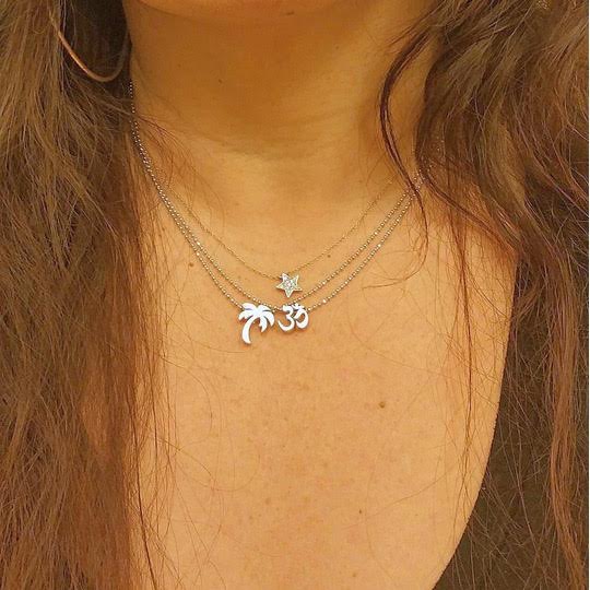 AlexWooNYC's tweet photo. Loving this layered look - thanks for showing #HowWeWoo! #palmtreenecklace #omnecklace #layerednecklace #layeredjewelry #alexwoo #madeinnyc https://t.co/o2eevf78C5