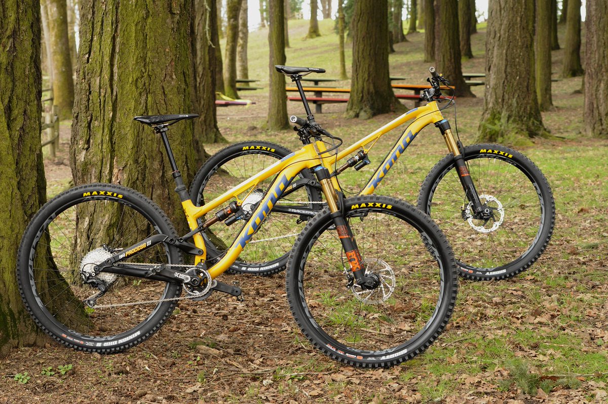 SellwoodCycle's tweet photo. Two fresh @konaworld #Process111 custom builds headed off to @CoalitionRcgMTB today. Stoke levels are high. https://t.co/sVxNPPm6Gr