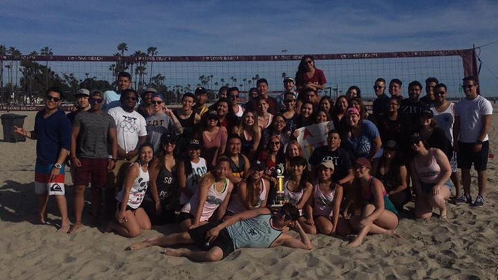 AOIILambdaBeta's tweet image. So happy and excited to win @zbtcsulb&apos;s Sets on the Beach! We are so proud of our sisters! Thank you for an amazing philanthropy!! 🏆🏐