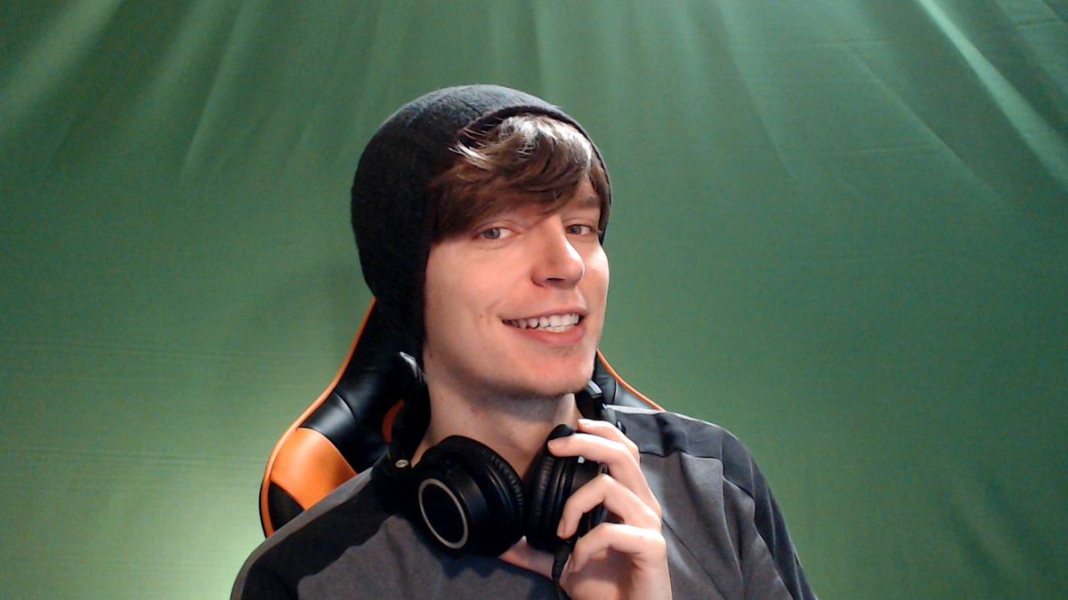 DLXplays's tweet photo. #Stream is live! Jump in for some fun! https://t.co/sRdrV6RysV #twitch #SupportSmallStreamers @TwitchRetweetsU https://t.co/zQ2MpbQZRy