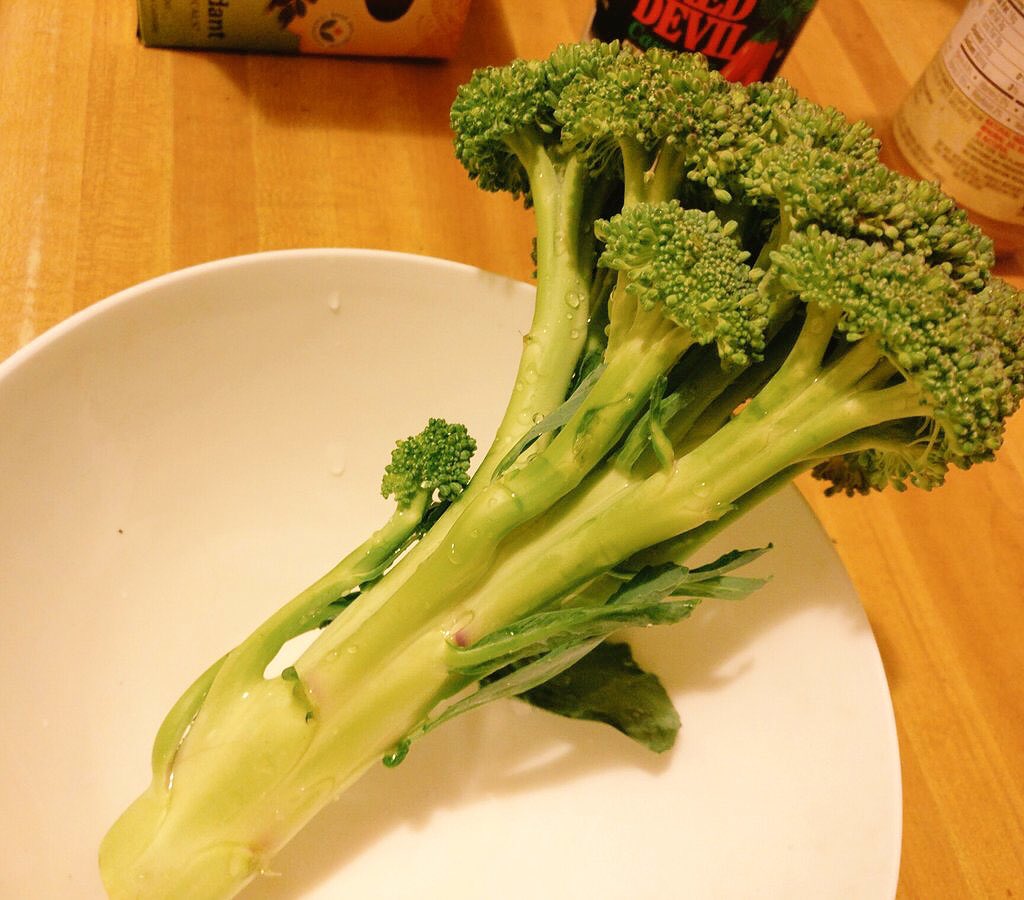 OurHeadSpace's tweet photo. this counts as sexting for vegans &amp; speaking #healthy we're counting down Ep # 27 #podcast - talkin' art of learning &amp; speaking tips
#funny https://t.co/AORwW7wgmI