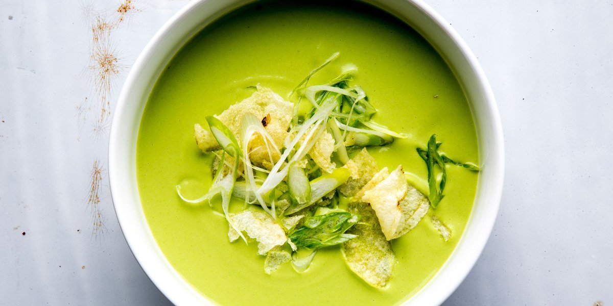 blackbeanbandit's tweet photo. Time to start rounding up those St Patty's Day themed recipes! A Very Green Take on Soup and Salad https://t.co/FXG6m2qGqL https://t.co/tZjOVkT8Ty
