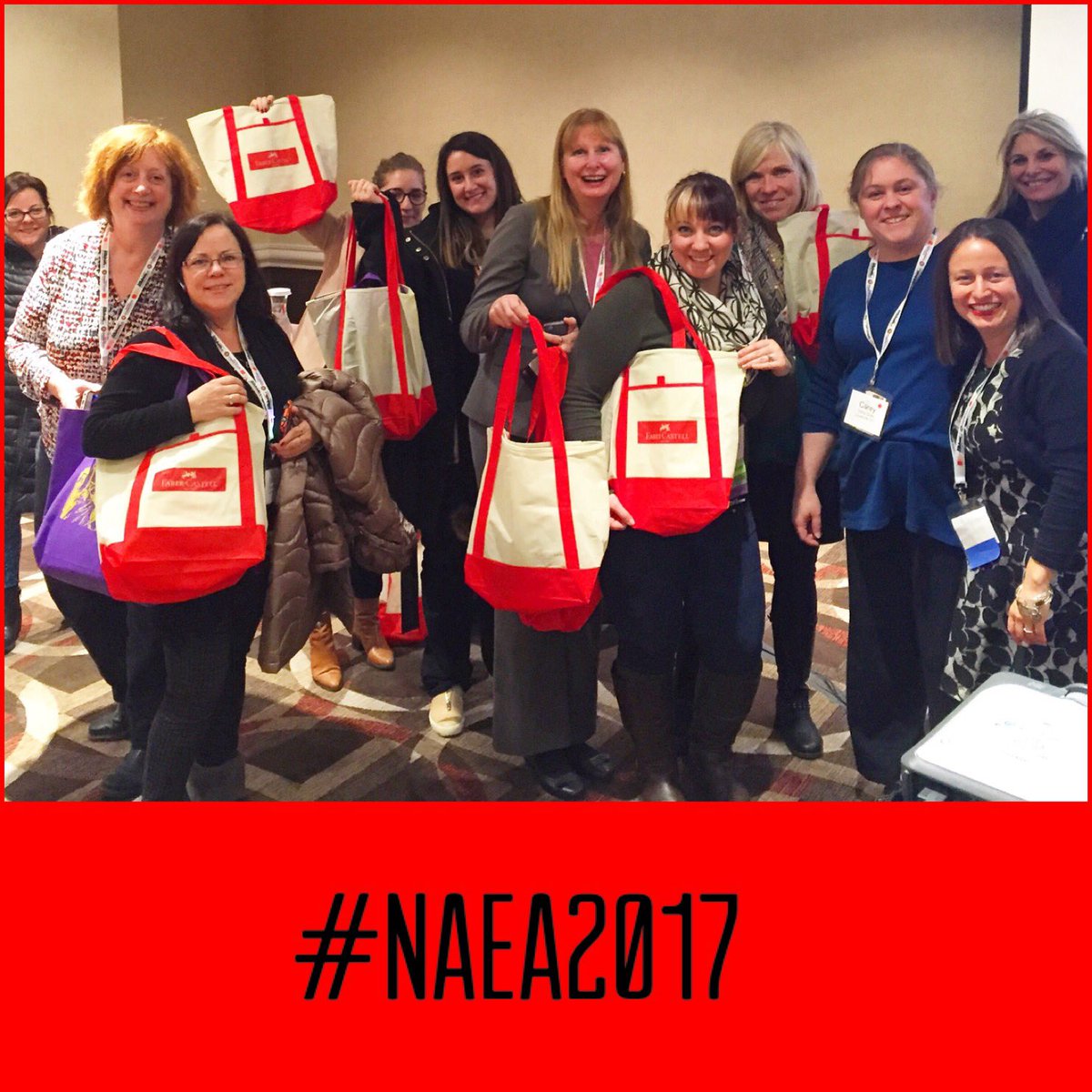 Great time presenting at <a href="/NAEA/">NAEA</a>! Thank you to the collaborating art teachers and <a href="/GreatArtStarts/">GreatArtStartsHere</a> for making this possible!  #NYC #NAEA2017