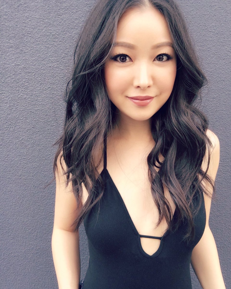 Charlet Chung Charlet Chung