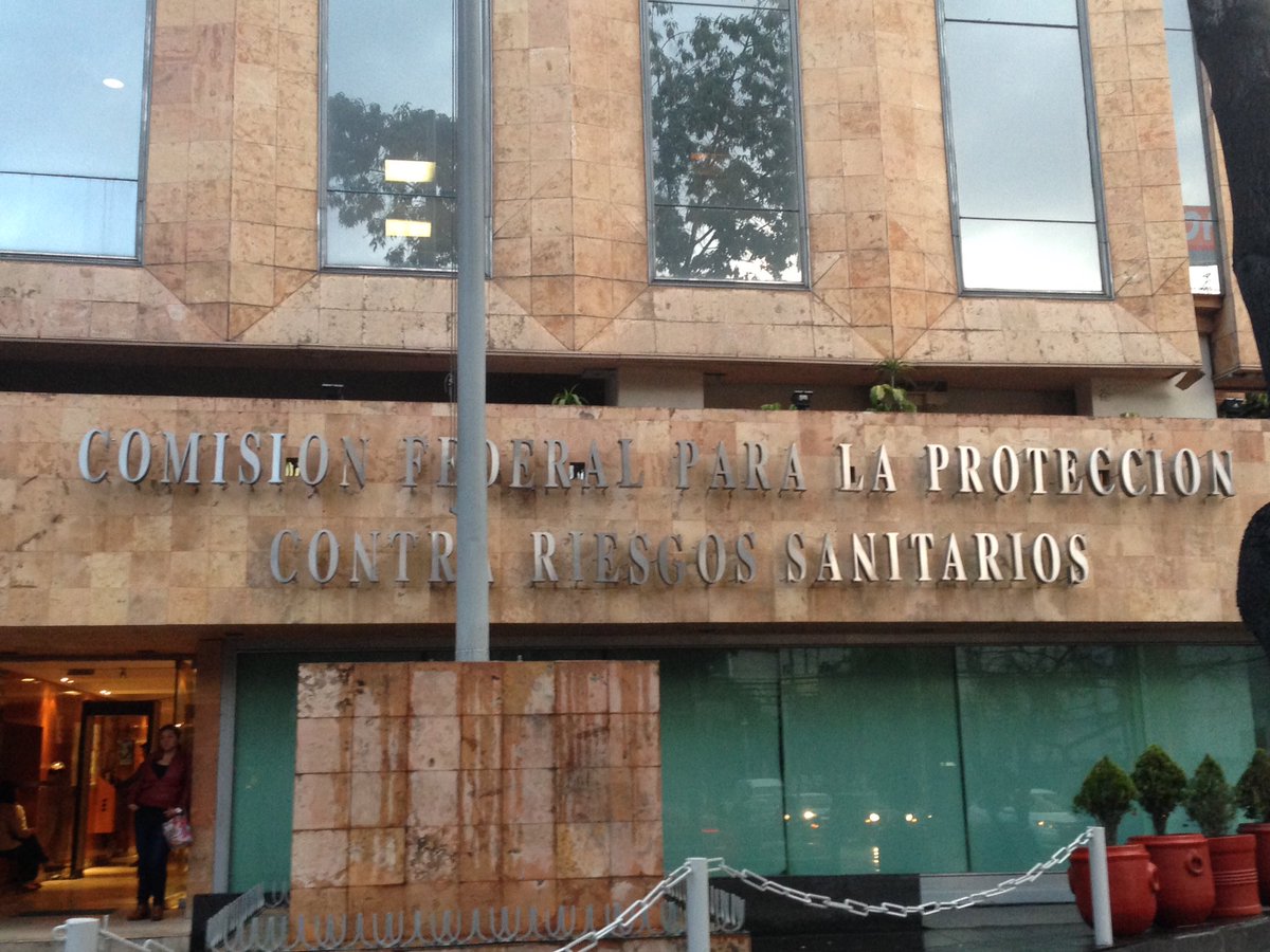 VigilaTuCiudad's tweet photo. Adquisición edificio central @COFEPRIS #DatosEnLaCalle @TPresupuestaria (Desde 2002 se adquirió este inmueble, costo 315millones) https://t.co/wsOOuVqW8S