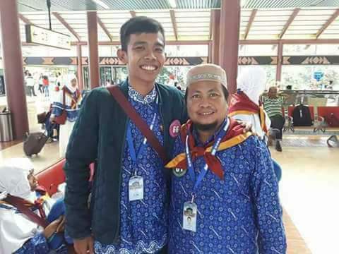 sitirohmaharmin's tweet photo. Dede memberikan yang terbaik utk ibu tercinta dgn memilih Arminareka perdana sebagai penyelenggara umrahnya.. info pendaftaran 087886166559 https://t.co/NT95z11iq3