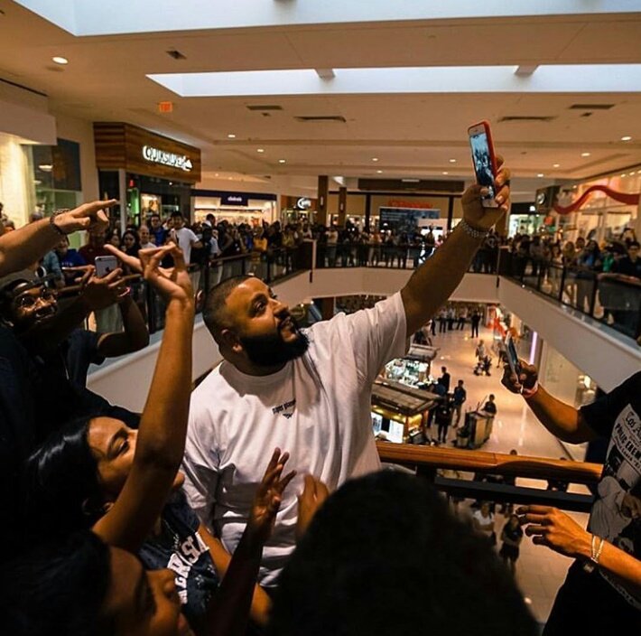 Went to the mall today doing some motivational speaking. Go out and spread some love. People will be greatful.