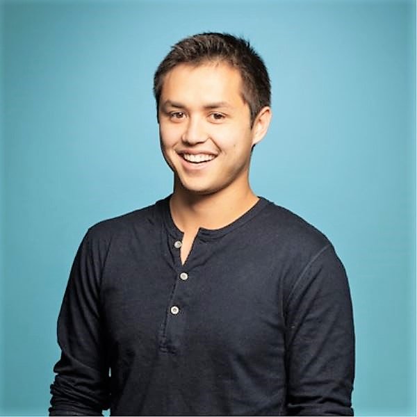 nepalesruben's tweet photo. FilAm #BobbyMurphy & #EvanSpiegel of #Snapchat just got richer. After IPO, buddies are now worth $5.2 BILLION each.
https://t.co/rWsp446SvK https://t.co/HoZ991XzRu