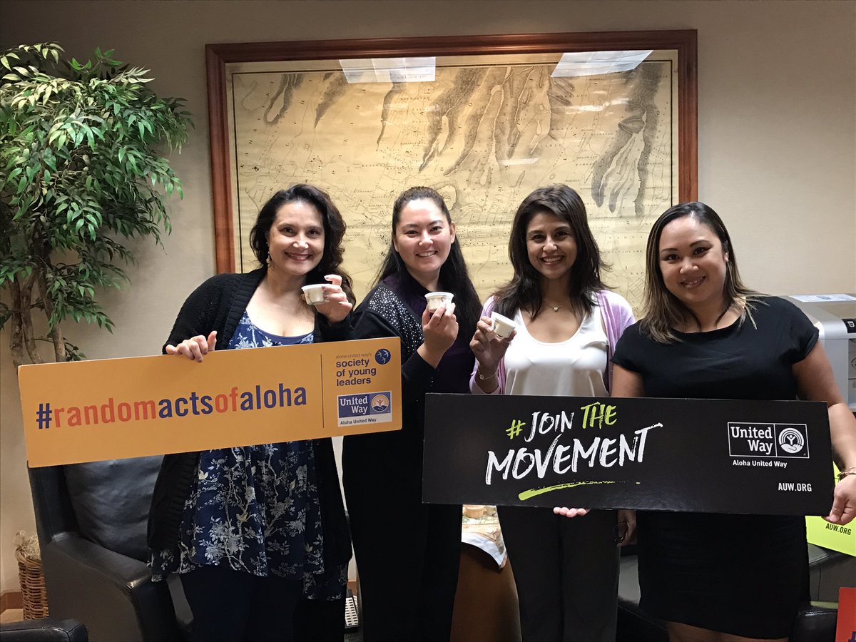alohaunitedway's tweet photo. Thanks @Colliershawaii for letting us surprise you with @MeadowGoldHI ice cream. Enjoy! #randomactsofaloha #jointhemovement #alohaunitedway https://t.co/xUfC1KH4pF