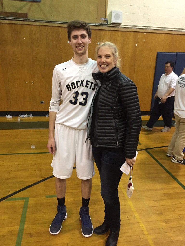 Bethany_W_02's tweet photo. The victor! Needham HS wins! Matt McKay and his very proud aunt! https://t.co/qCh4T9iYfe