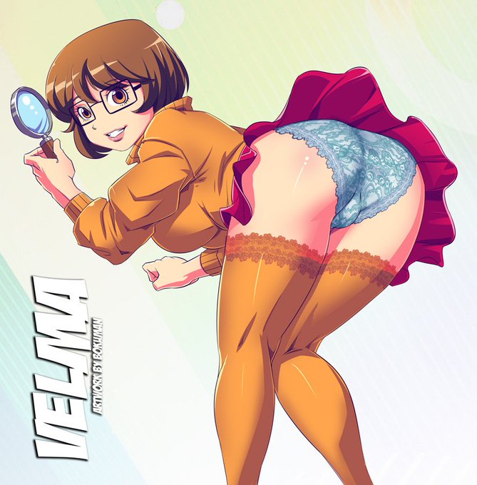 Hey guys I have some of the cosplay for Velma but need a few more things! If you help with an amazon