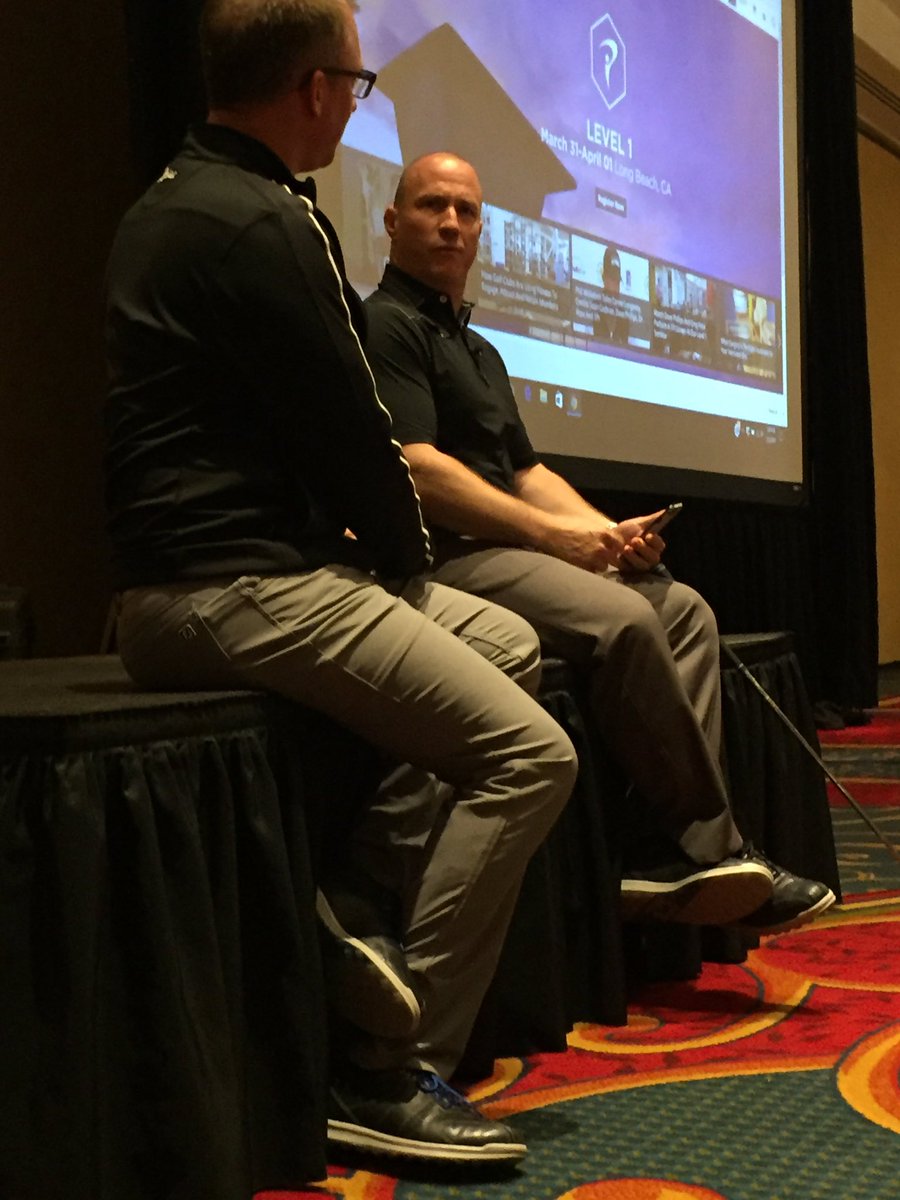 ingolfed's tweet photo. #Glass&Gill live show at #TPICLE answered all things #business #fitness #golf and #medical so much knowledge! @jasonglasslab @LGP_Inc https://t.co/65hrvfIgE3