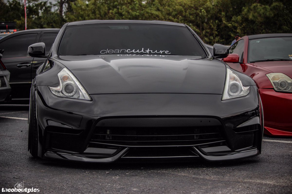 tacoboutpics's tweet image. at events/shows you meet some amazing people.