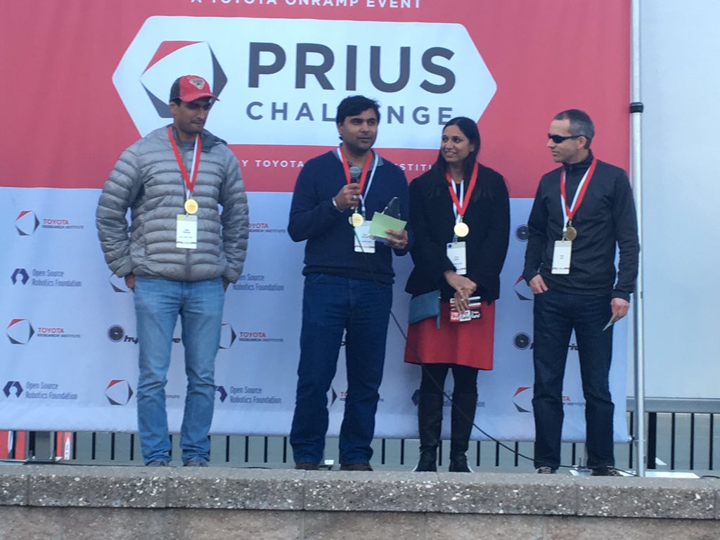 ToyotaResearch's tweet photo. 🥁 Drumroll please - the overall winner of the #PriusChallenge is the EcoFlow team! Congratulations! #Onramp2017🏆 https://t.co/wPGfX2ySix