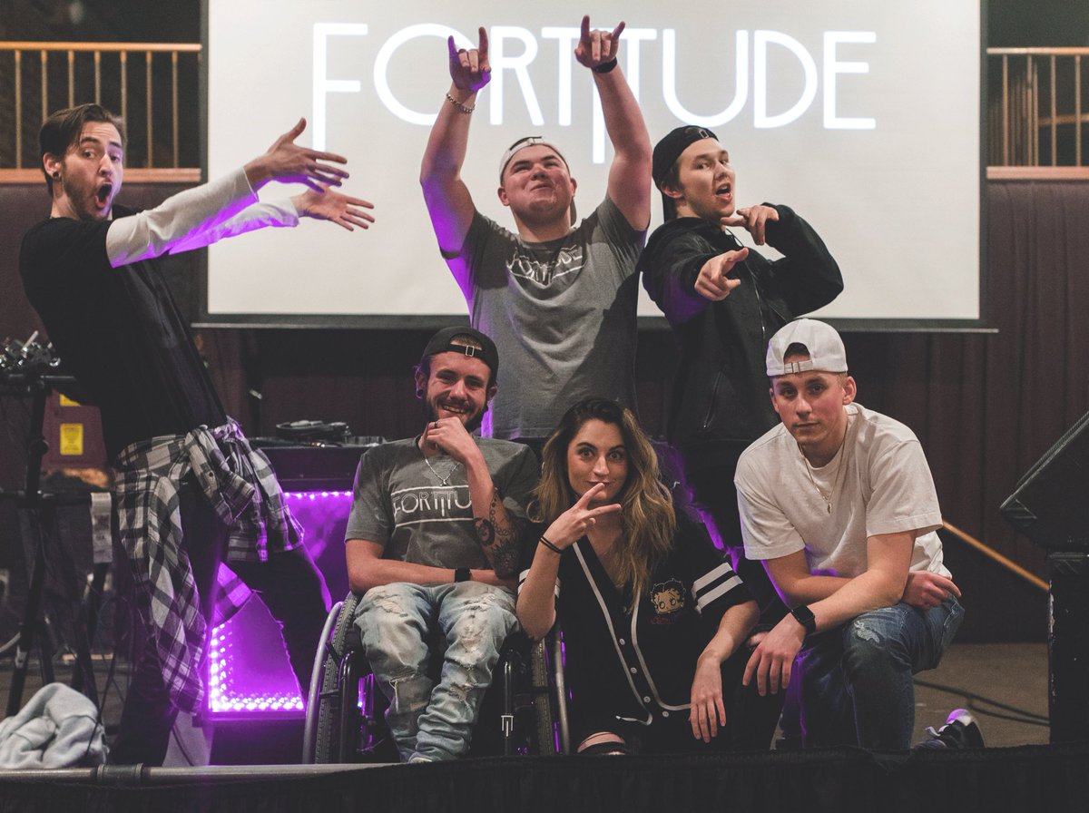 fortitude_vmp's tweet photo. Its awesome to create something beautiful with your friends Thanks @milkhoneycrew for helping put this together &amp; @WildBuffalo for having us https://t.co/zO3V3JrIjr