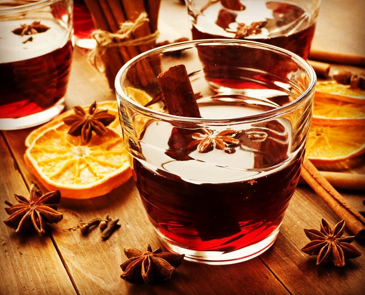 Happy #MulledWine Day! Perfect for this chilly March evening. #cheers #mulledwineday #guidedpours