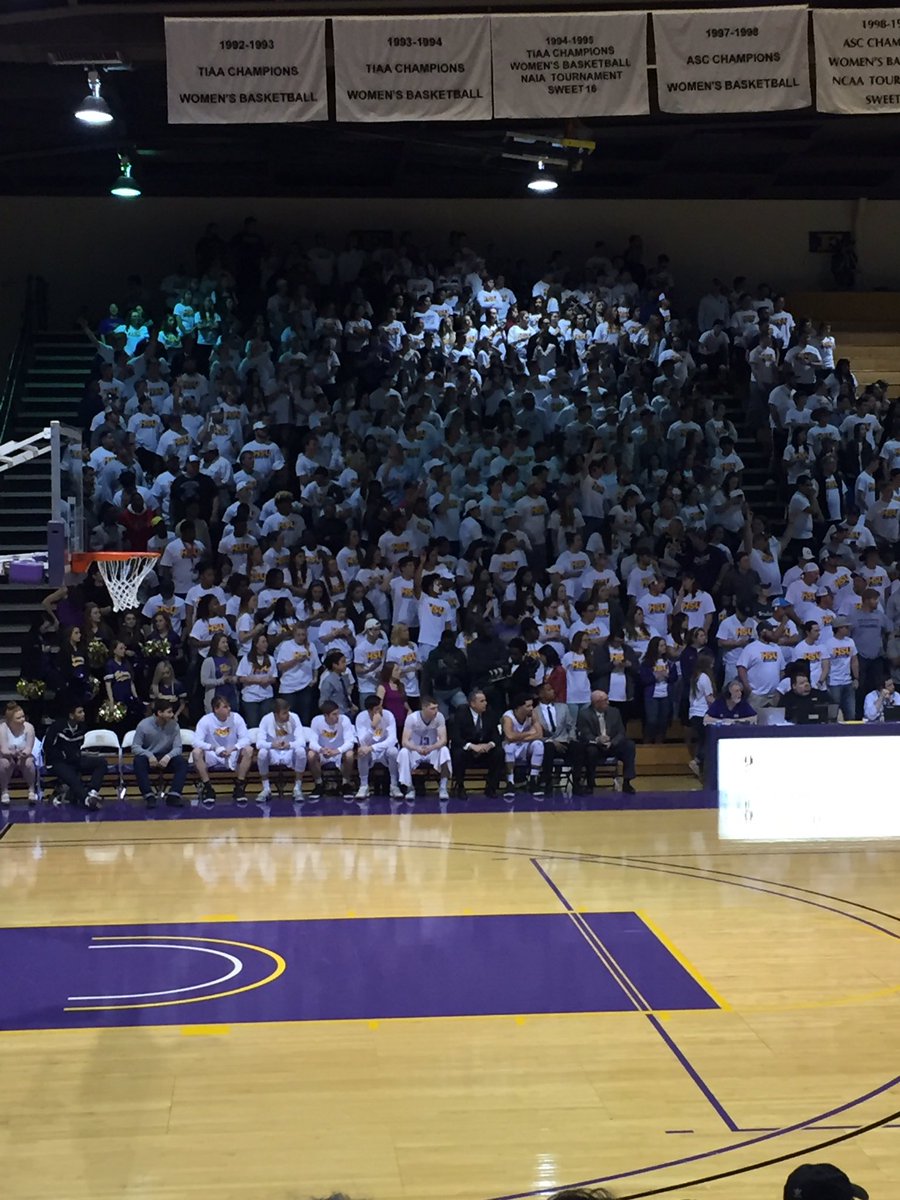 HSUAthletics's tweet photo. Best student section in the world. #ASChoops #D3hoops https://t.co/fR5BWRqdd7