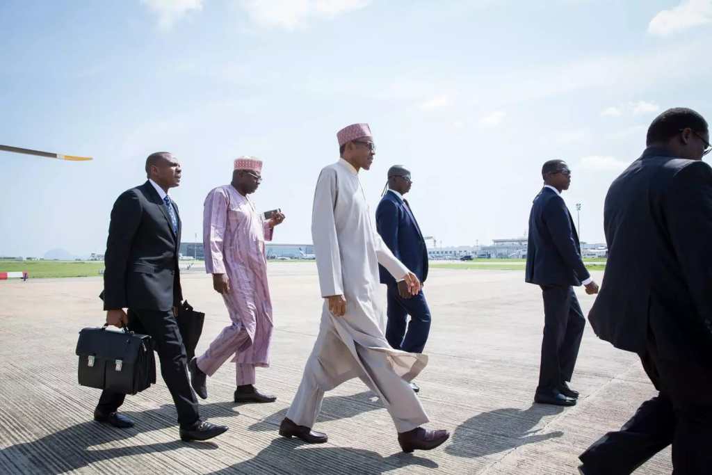 PVeMagazine's tweet photo. BREAKING: UK doctors give update on President Buhari’s health https://t.co/bmtQHnSCXZ https://t.co/A5KEuvnCyz