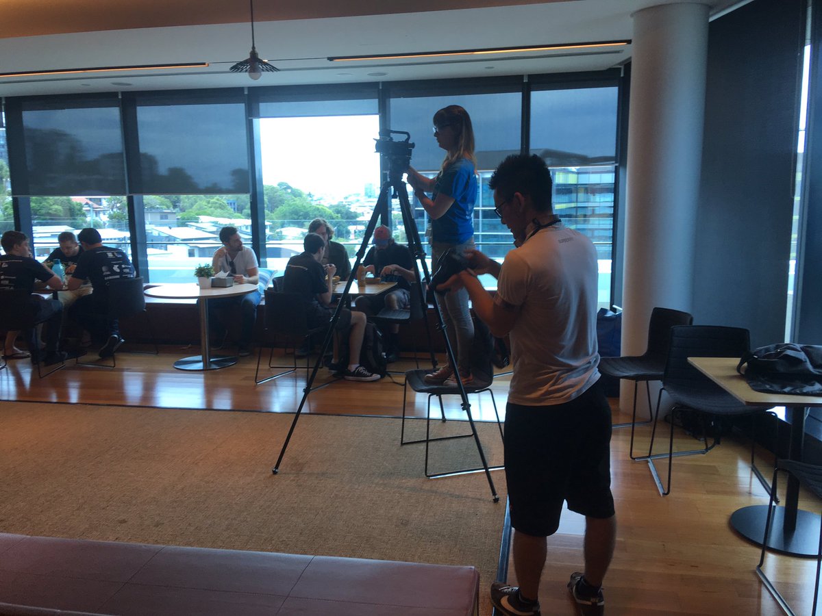 megs_harris2's tweet photo. Our team in action! #boqhackathon @BOQ @RiverCityLabs #Day2 💪🏻🤓 https://t.co/18JYtGgL0F