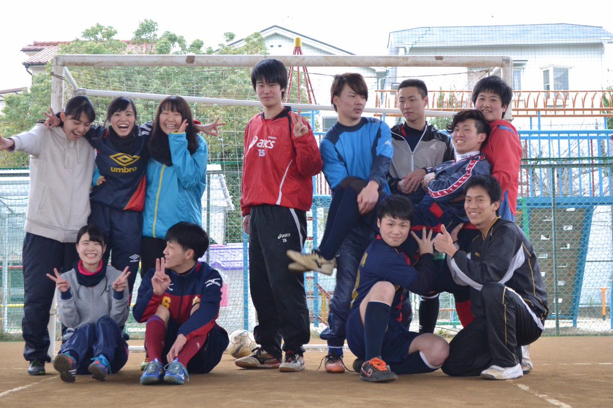 Ouohs0428's tweet photo. ついに4回生が卒業かぁー
寂しくなるけど先輩の期待に応えられるように頑張ります！！
またすぐにでも遊びに来て下さい！ https://t.co/jO7kdVvyJa