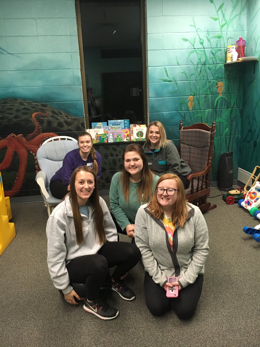 Tri Sigma serves children! The Mu chapter is finishing up a successful night at Parents Night Out 💜#trisigmamu