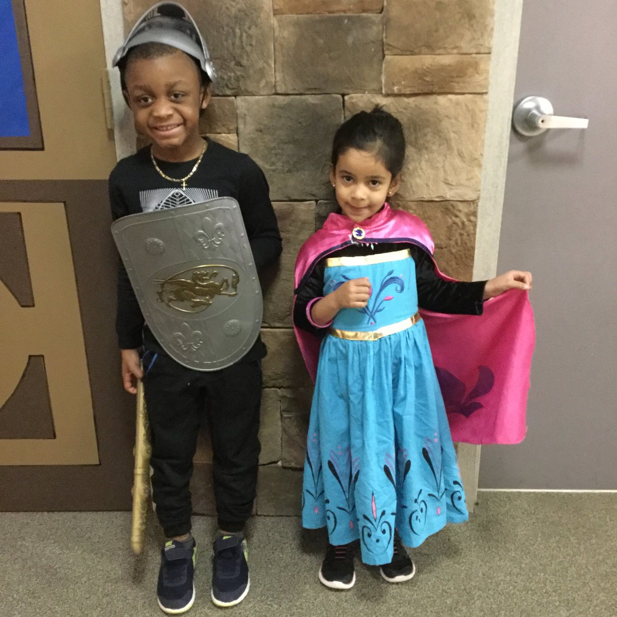 GACLSams's tweet photo. My Royal K4 Students. GACS Fairy Tale Dress-Up Day 2017 #fairytalesarefun #gacelem https://t.co/oz8t4B2Blx