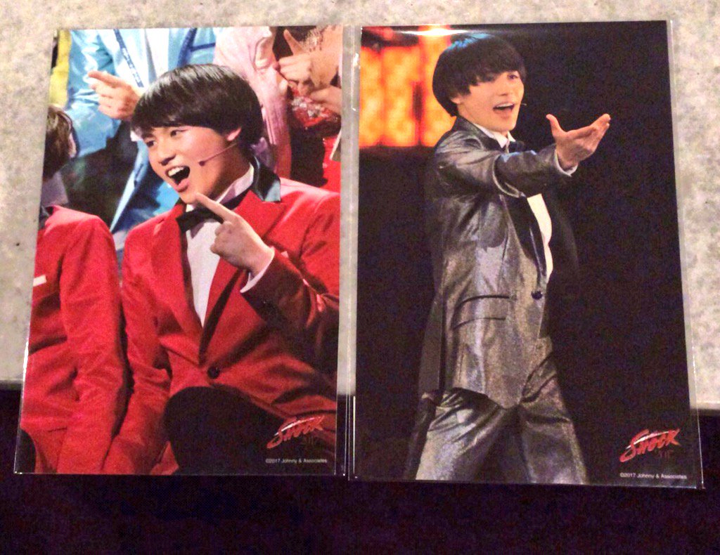 krkrm11's tweet photo. SHOCKステフォ第3弾今日からだった〜！松松ちゃん2枚ずつある(^.^)♡♡ https://t.co/6j5BQ0Sqnk