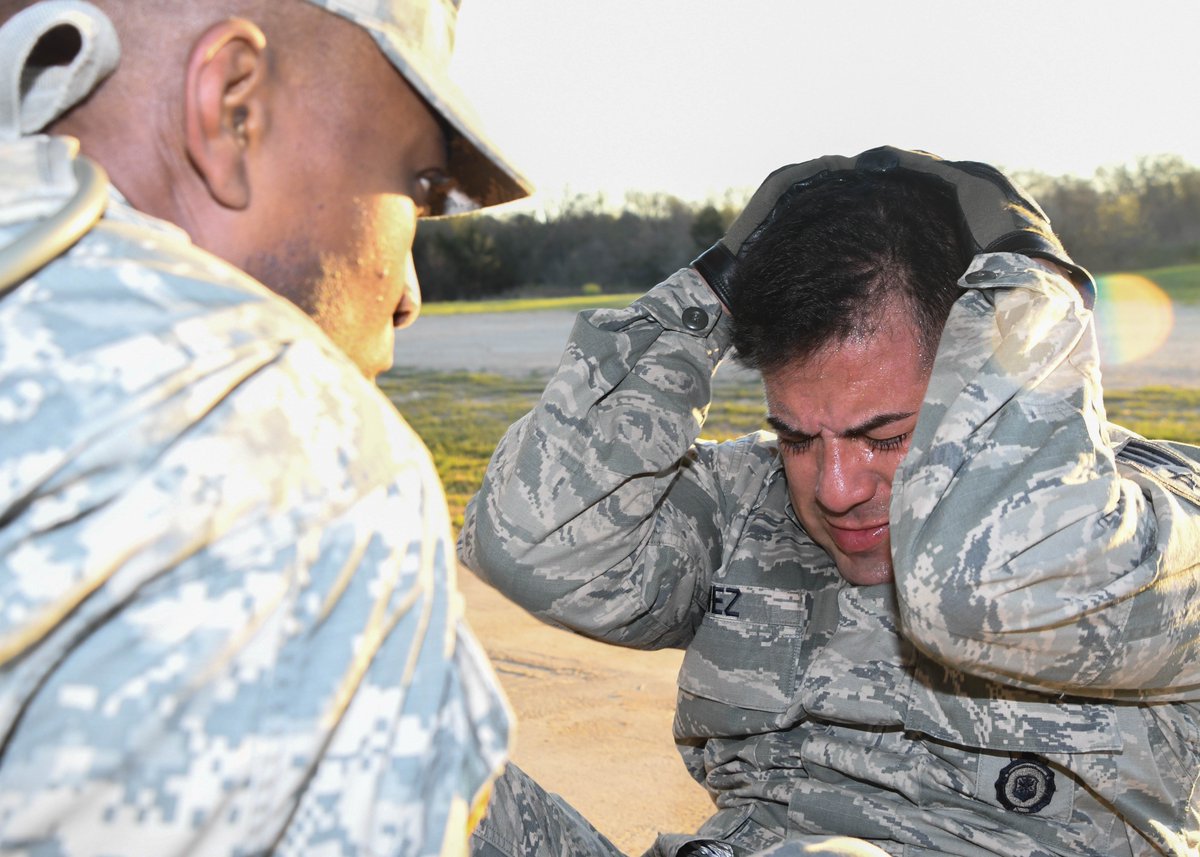 136AW's tweet photo. Staff Sgt. Juan Nuñez, 136th Security Forces Squadron, competes in the 2017 Texas Military Department's Best Warrior Competition. https://t.co/p8T0ficEgl