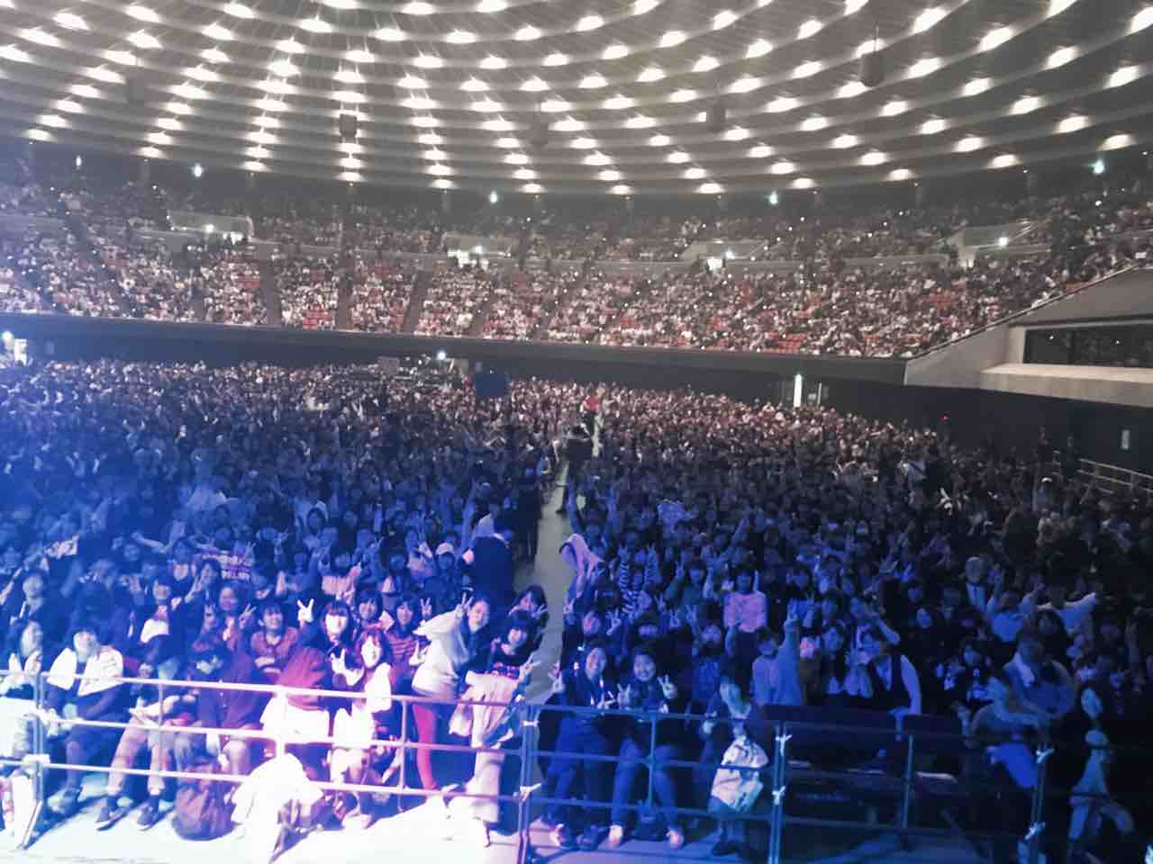 かずや Back Number Allouryesterdaystour17 大阪城ホール2日目 立ち見の人もしっかり見えてるから気を付かず一緒に飛ぼうね よろしくですー Allouryesterdaystour17 Backnumber かずや Back Number Allouryesterdaystour17 大阪城ホール2日目 立ち見の人もしっかり見えてるから気を付かず一緒に飛ぼうね よろしくですー Allouryesterdaystour17 Backnumber