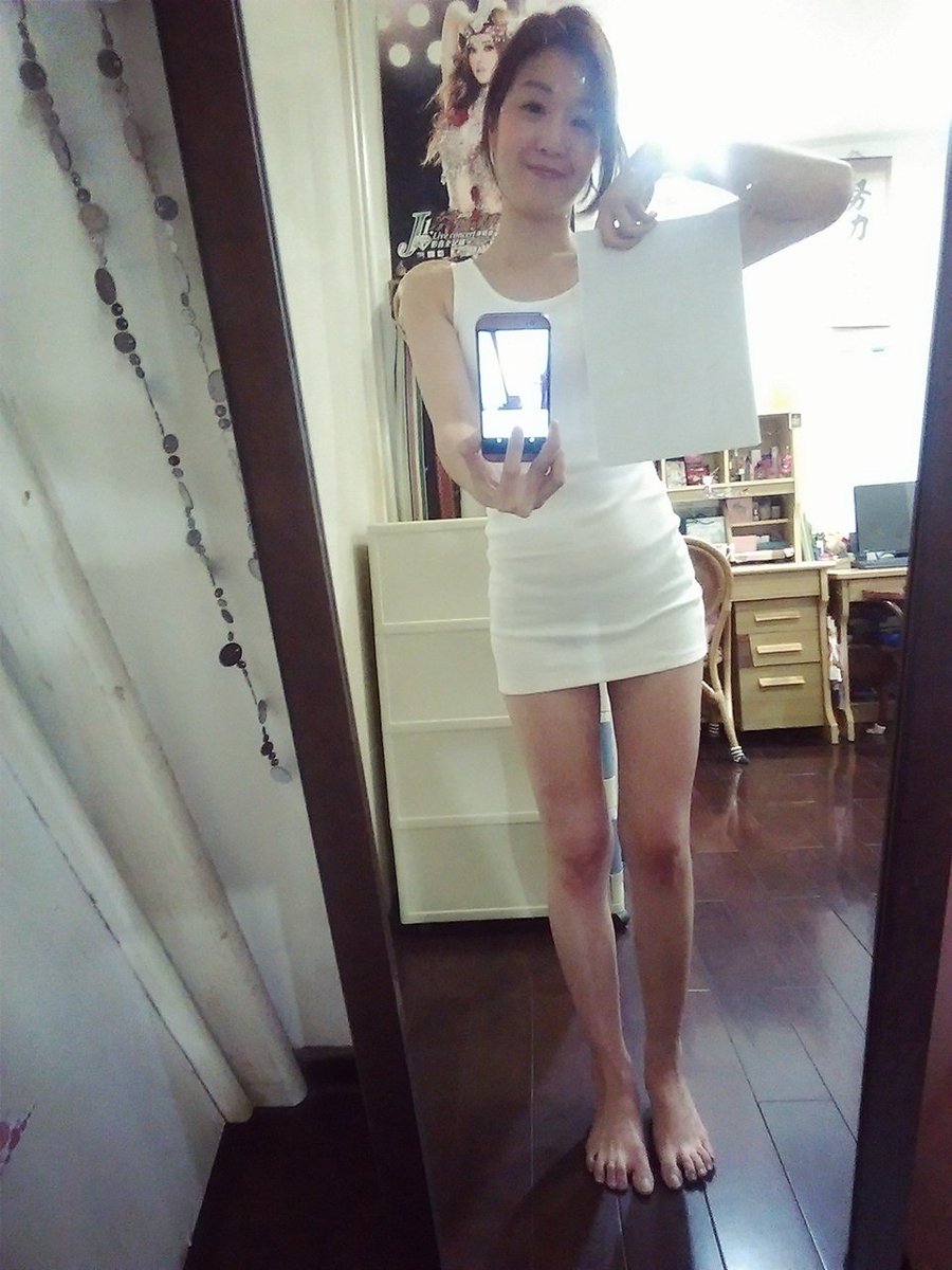 lionvivianliao's tweet image. 瘦 不當紙片人  更不想不健康😣
瘦 #要健康 要活力 要均勻 ♡ 
要  #擁有一雙百搭的小细腿 哈~
更要♥ #自己感到舒服的身材 
讓自己如何和身體共處 健康地💓 

#你最想瘦那裡呢？