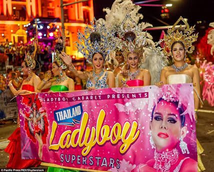 LadyboyStars's tweet photo. Happy Mardi Gras! Last year we were fortunate enough to take part in this wonderful event! #ThailandLadyboySuperstars #SydneyMardiGras https://t.co/jmSZT9XUu1