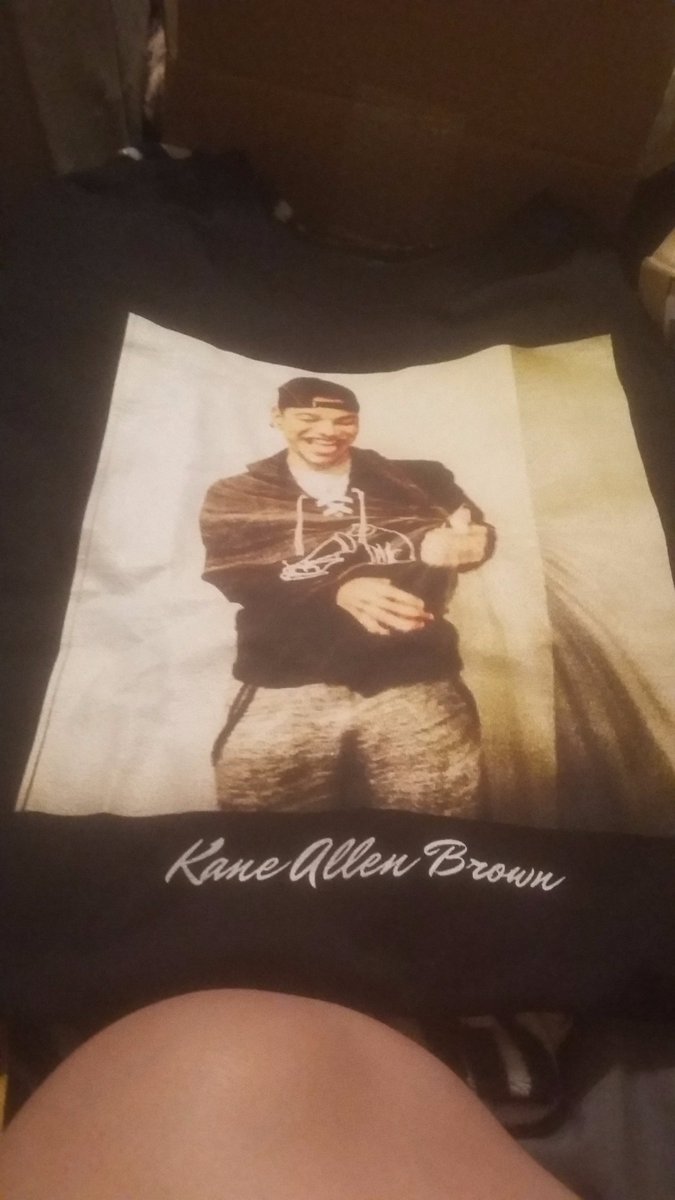 annasscentshop's tweet photo. Our shirts for the Clive, iowa show for meet and greets with @kanebrown #FrontnBack #Nephew https://t.co/D8qiKinOXq