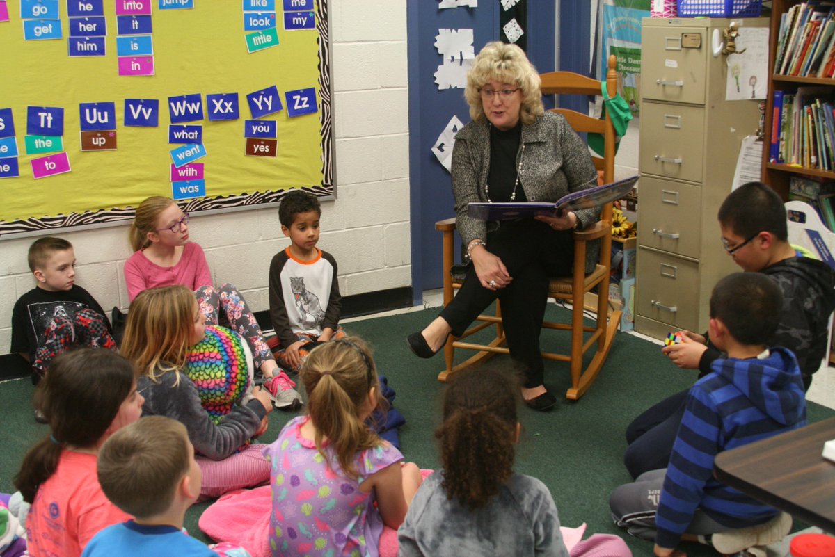 Reading Under the Stars - Celebrating Literature!
