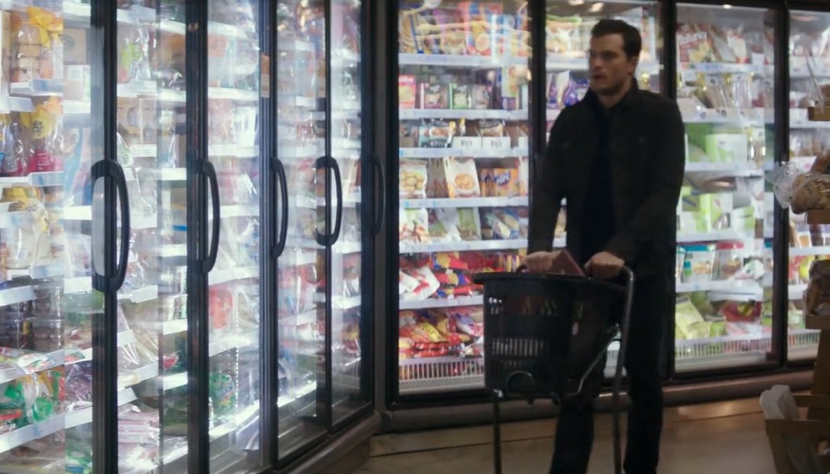 fiImdiaries's tweet photo. "he's my boss, christian, you gotta calm down"

"calm isn't really my forte"

"i know something that could help" THIS WAS SO FUNNY FUCKDDJDJ https://t.co/8LmftTHW0i
