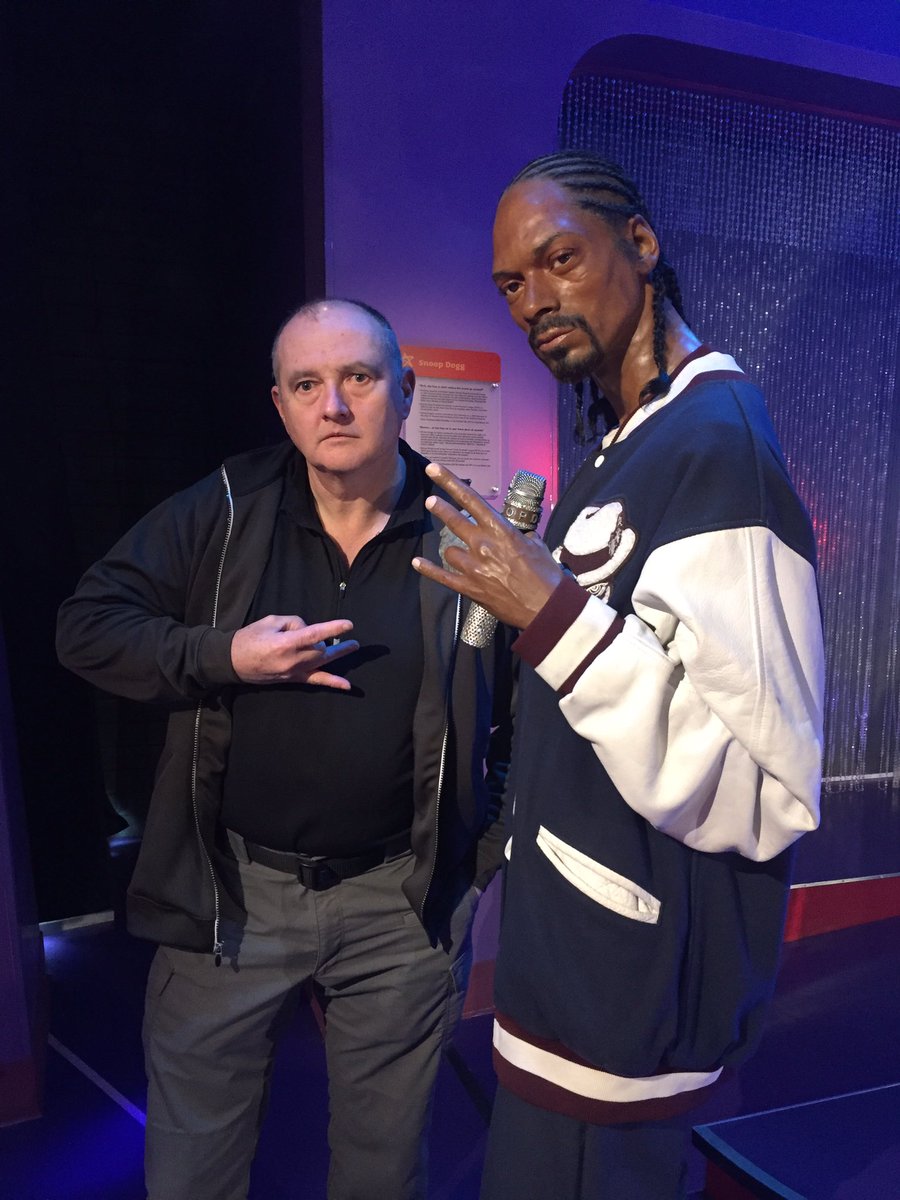 coolleafman's tweet image. papa bass getting showing off his hip ways with snoop at the wax museum