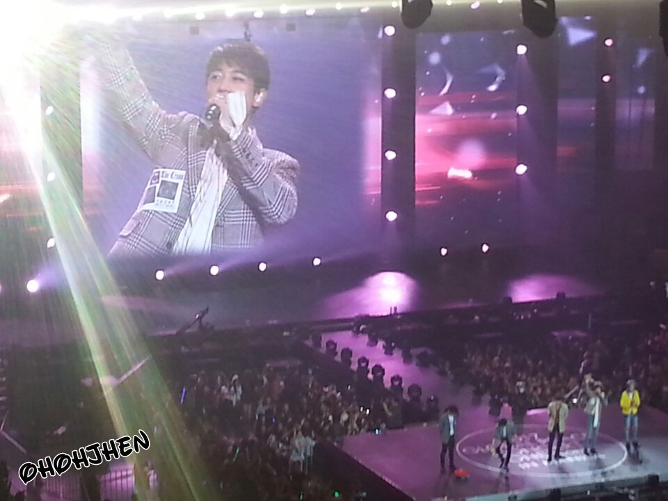 ohohjhen's tweet photo. 170302 #MINHO - SHINee @ One K Concert Manila💎💎💎💎💎 #SHINeeOneKMNL #민호 #샤이니
So handsome Ming babe😍😘 #OneKConcertinManila #shineeworldph #swph https://t.co/GFb3Q58TSE