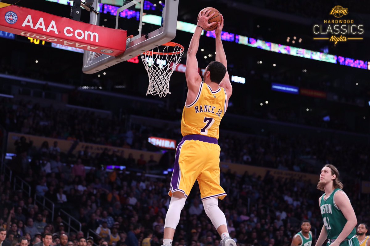 Lakers's tweet photo. ๐ #LakeShow https://t.co/TF4BfKtiqt