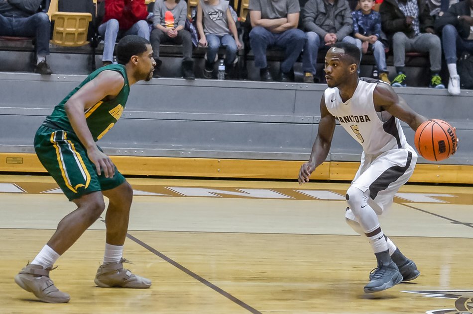 umbisons's tweet photo. In historic MBB playoff win, 4 Bisons in double digits in scoring in 74-72...
Basi (19), Omoerah (17), Bonhomme (13), Alleyn (10)
#gobisons https://t.co/IsmUnCKdAL