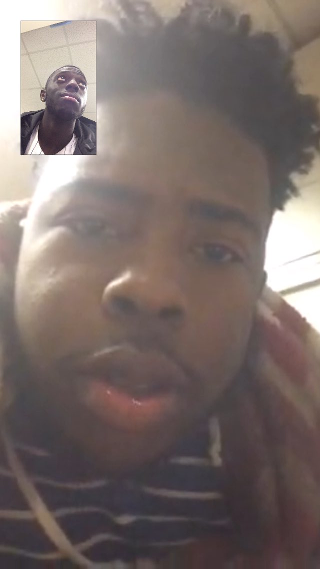 KobeDaDon's tweet photo. When all your friends are working at the same time #DAchronicles https://t.co/ECdMxOPtU5