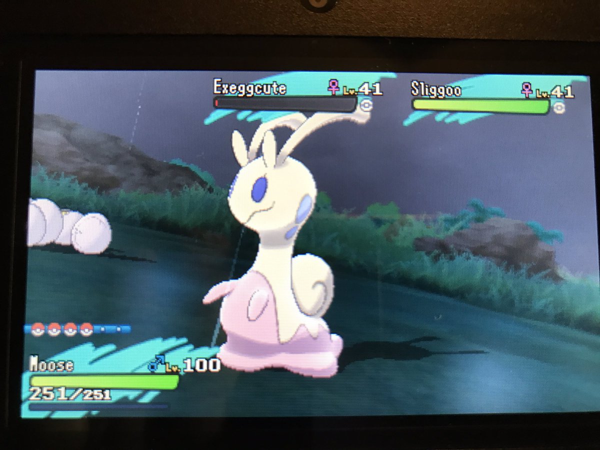 BartellKarl's tweet photo. @Data_DaveLive #shinypokemon Caught Sliggoo on a chain of 78 Exeggcute #lucky https://t.co/4VPXD8AQqb