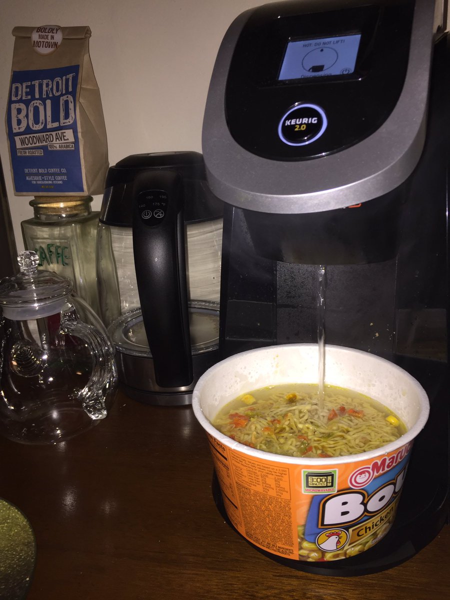 CleanGreenRecip's tweet image. 😛 #RamenAppreciationTweet. Yes, I cook my ramen with my Keurig, and you should too. #foodie #Coffee #Detroit