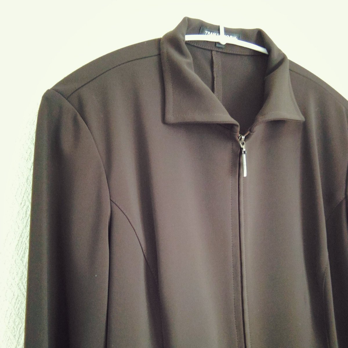 sheepJduck's tweet photo. スタンドカラージャケットを出品しました。TRANS WORKのアイテムです。
#ひつじモード https://t.co/aSkZ60Ticq