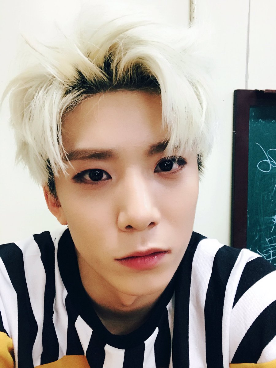 AdaMarkGyeom's tweet photo. Hwiyoung is just....
😍😍😍😍😍 https://t.co/UEk92Mcdyj