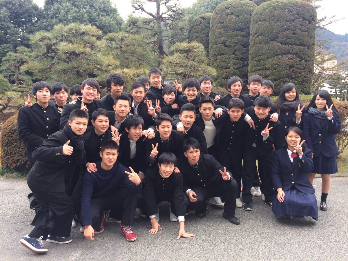 Uzivatel 勝山高校サッカー部 Na Twitteru 先日3月1日に卒業式がありました 卒業生の皆さん ご卒業おめでとうございます それぞれの道で夢に向かって全力で頑張ってください 地元に帰って来た時には部に顔を出してくださいね I Wish Happiness For You