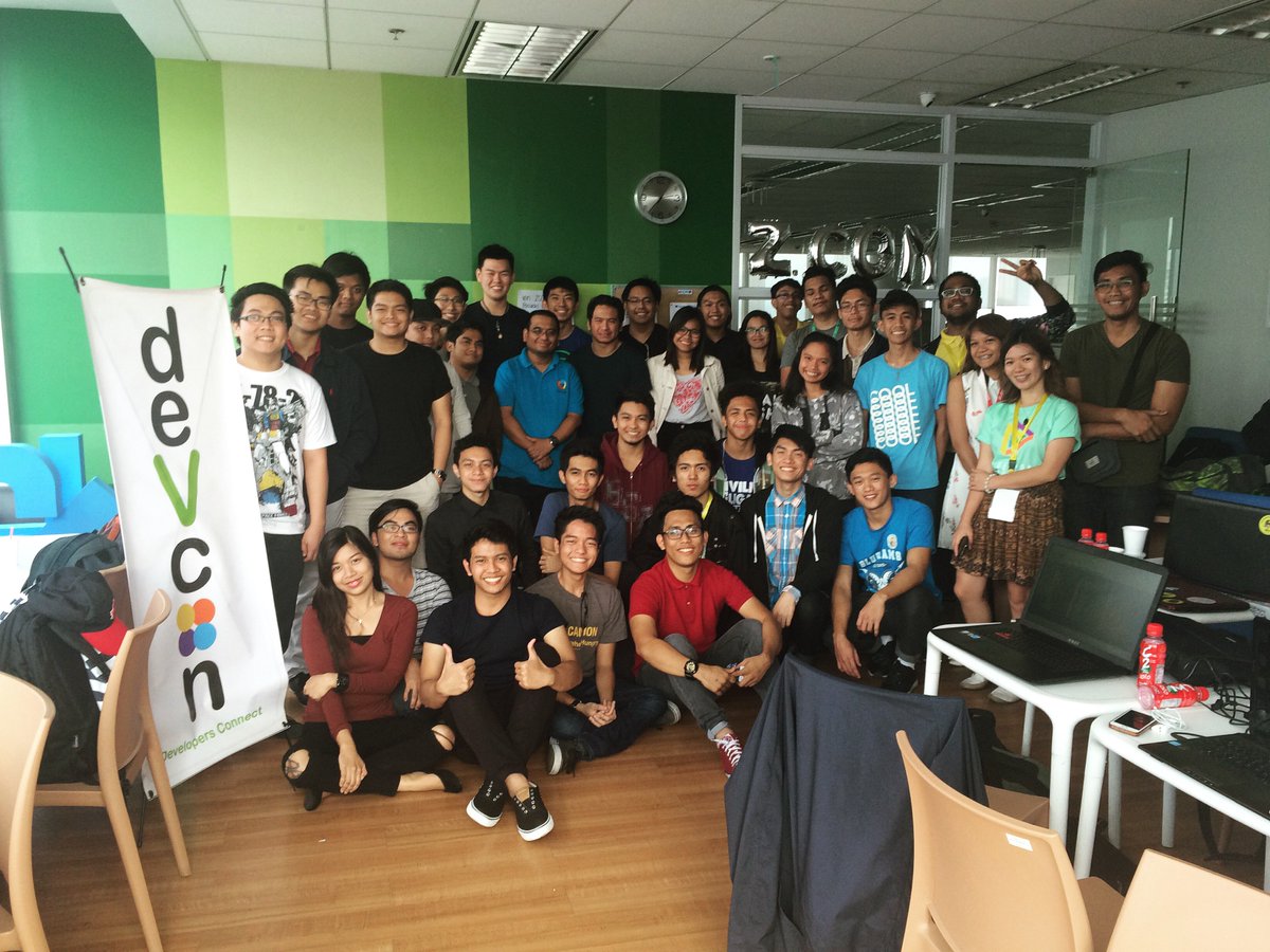 DEVCONPH's tweet photo. Rust code camp done! Thanks to our sponsors https://t.co/8DEcJNXr7p and Mozilla PH. See you next time! #DevConPH #RustCodeCamp https://t.co/Y49f5uEdGR